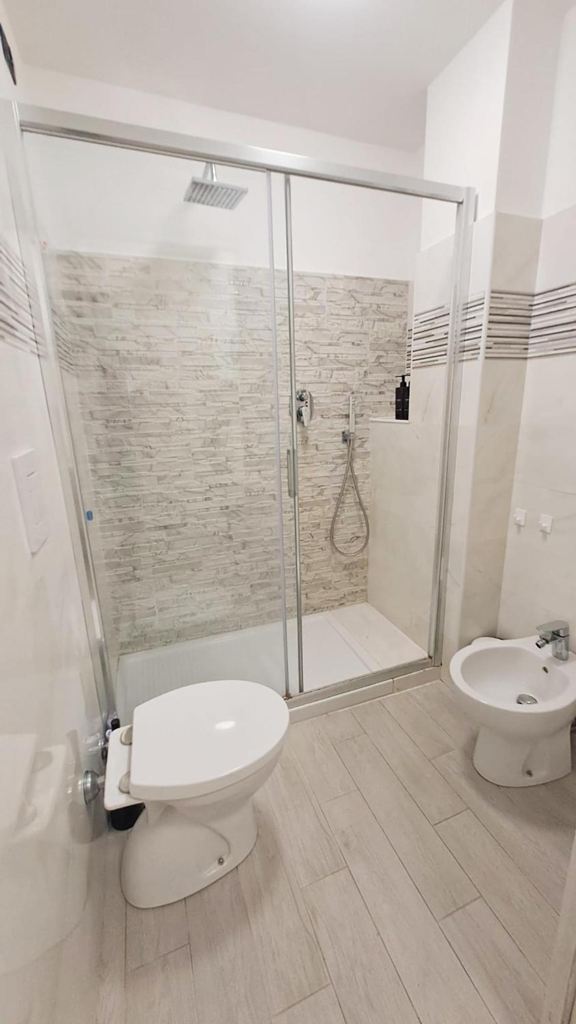 Vigentino Suites Milan Bagian luar foto